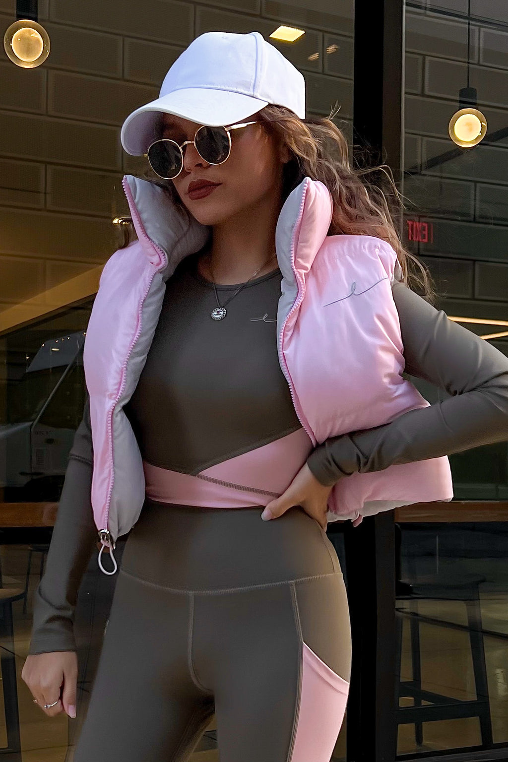 Sweet Pink Reversible Cropped Puffer Vest Pink / M